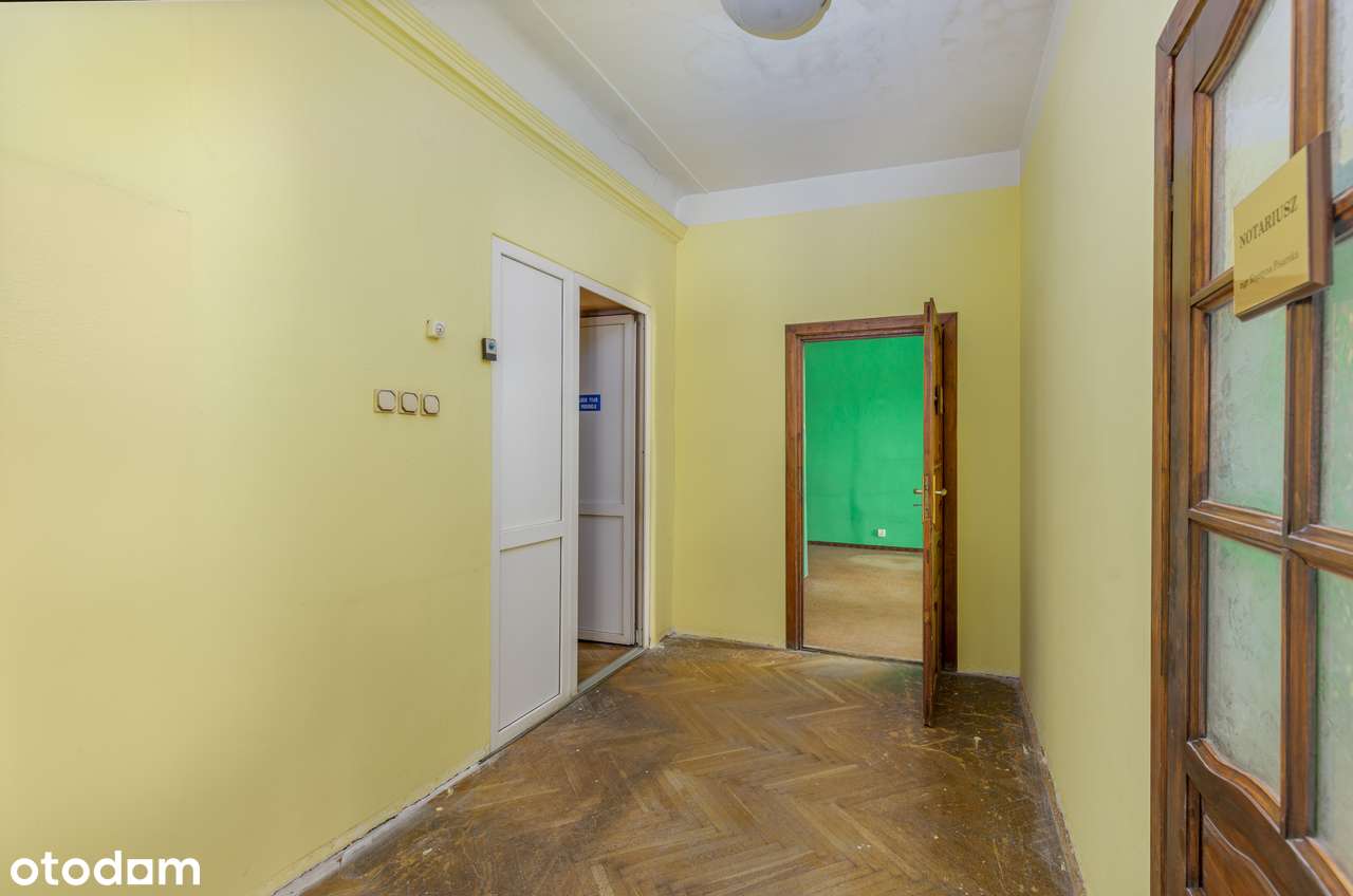 Przestronne mieszkanie premium w zabytkowej kamienicy-11