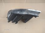 LAMPA PRAWA SSANGYONG RODIUS II 13- EU EUROPA 83102-216 OE - 4