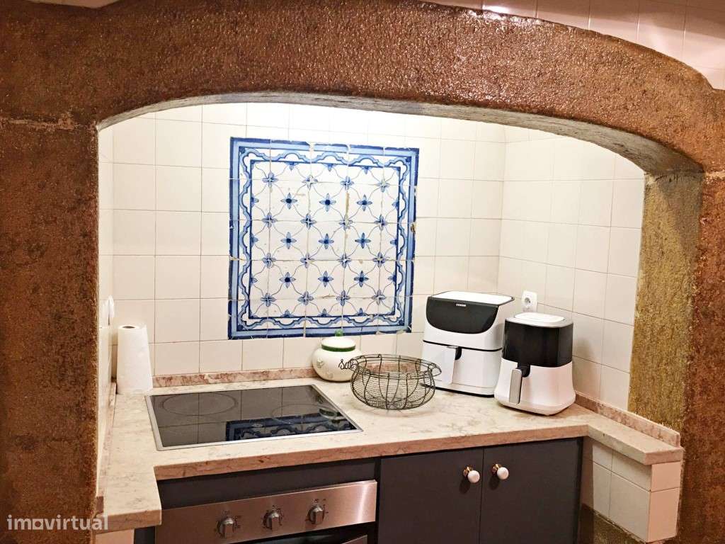 Apartamento T2 mobilado na Baixa de Lisboa-Prédio Pombalino - Grande imagem: 3/28