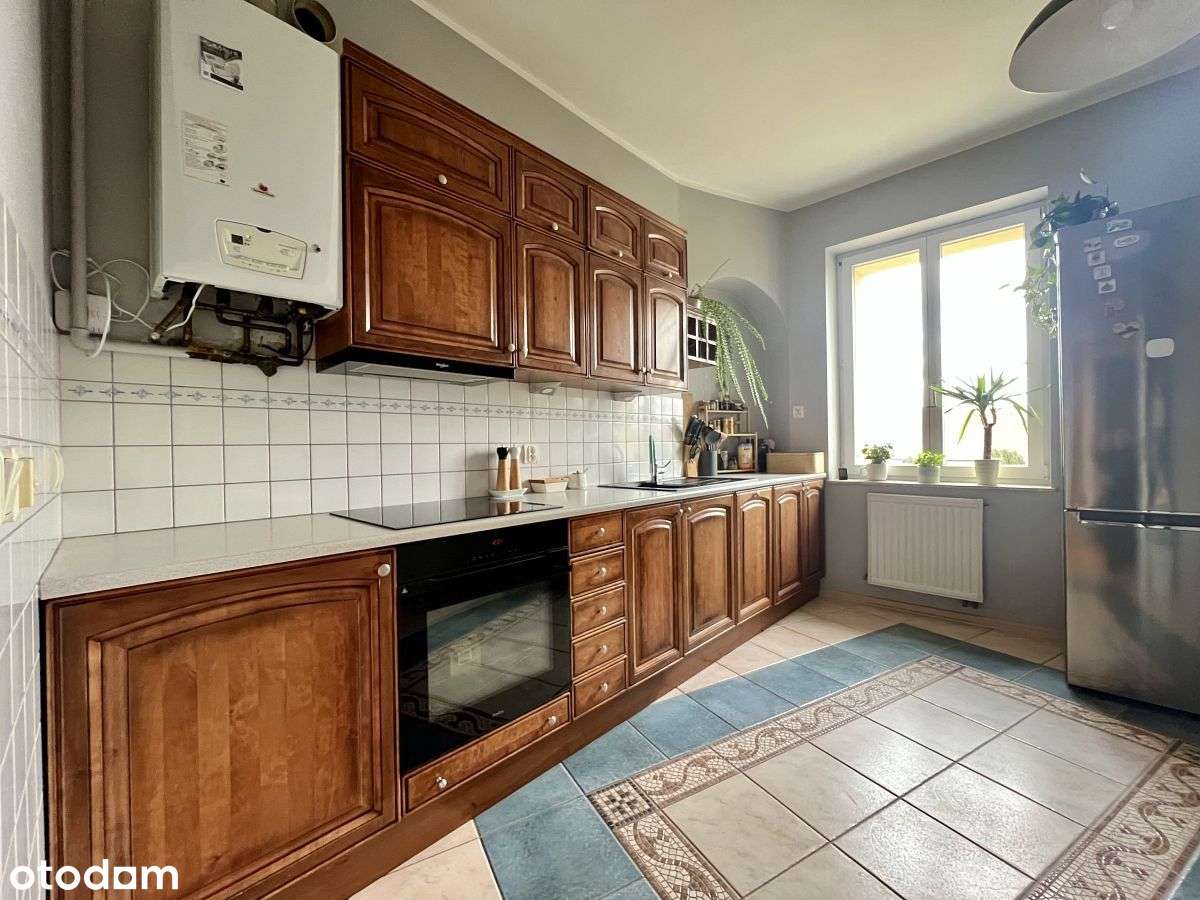 3Pokoje/Mickiewicza/2piętro/niski budynek-4