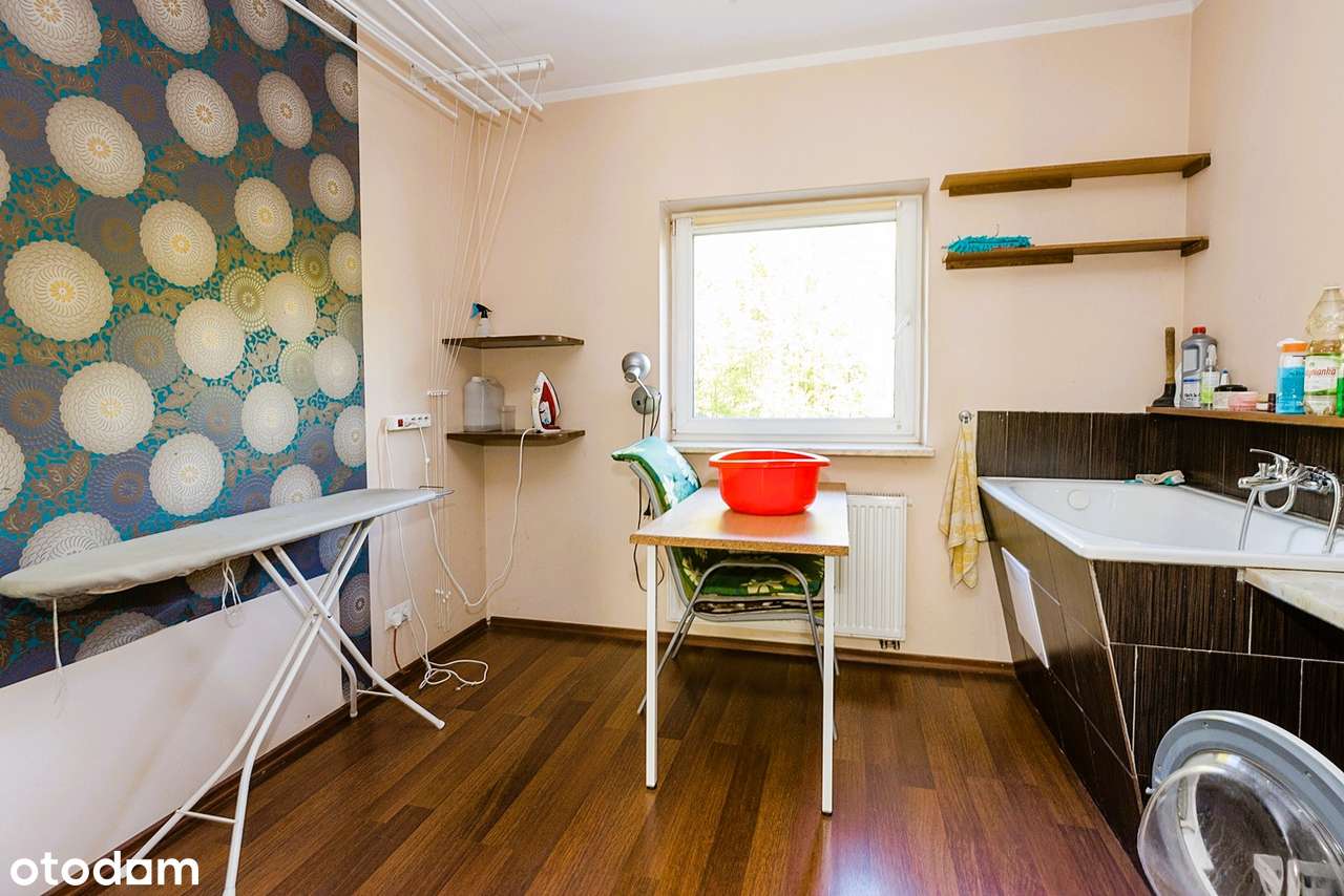 ! Elegancki segment w sercu ŁOMIANEK – 196 m² komfortu i spokoju !-14