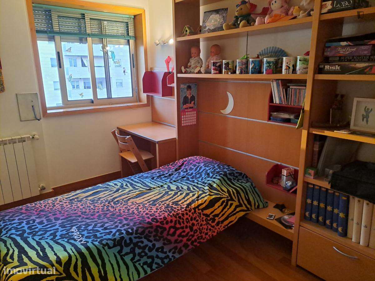 Quarto - localizado em Lumiar Lisbon - Grande imagem: 2/9