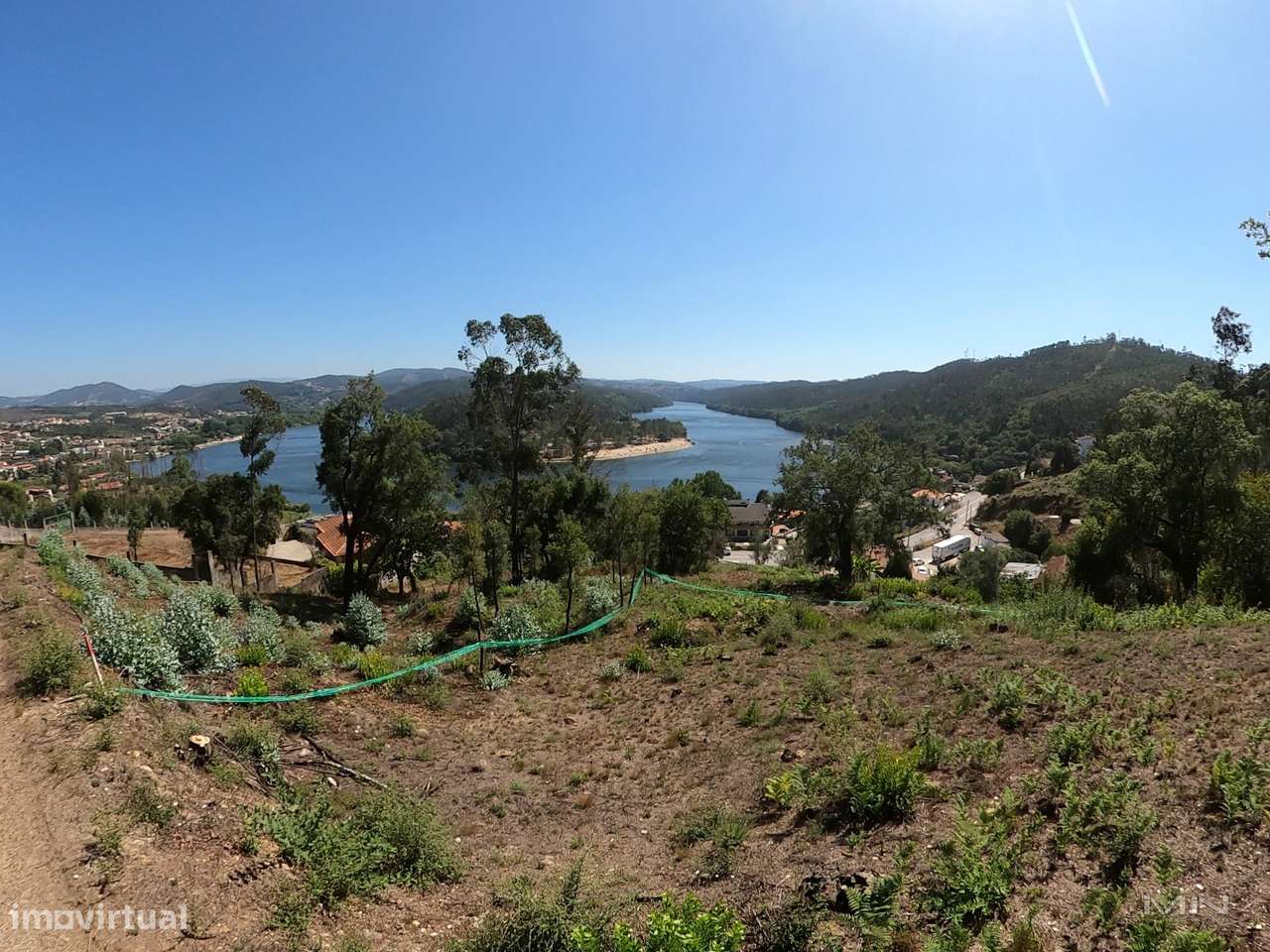Terreno Exclusivo de 1.600 m² com Vista Panorâmica para o Rio Douro |-5