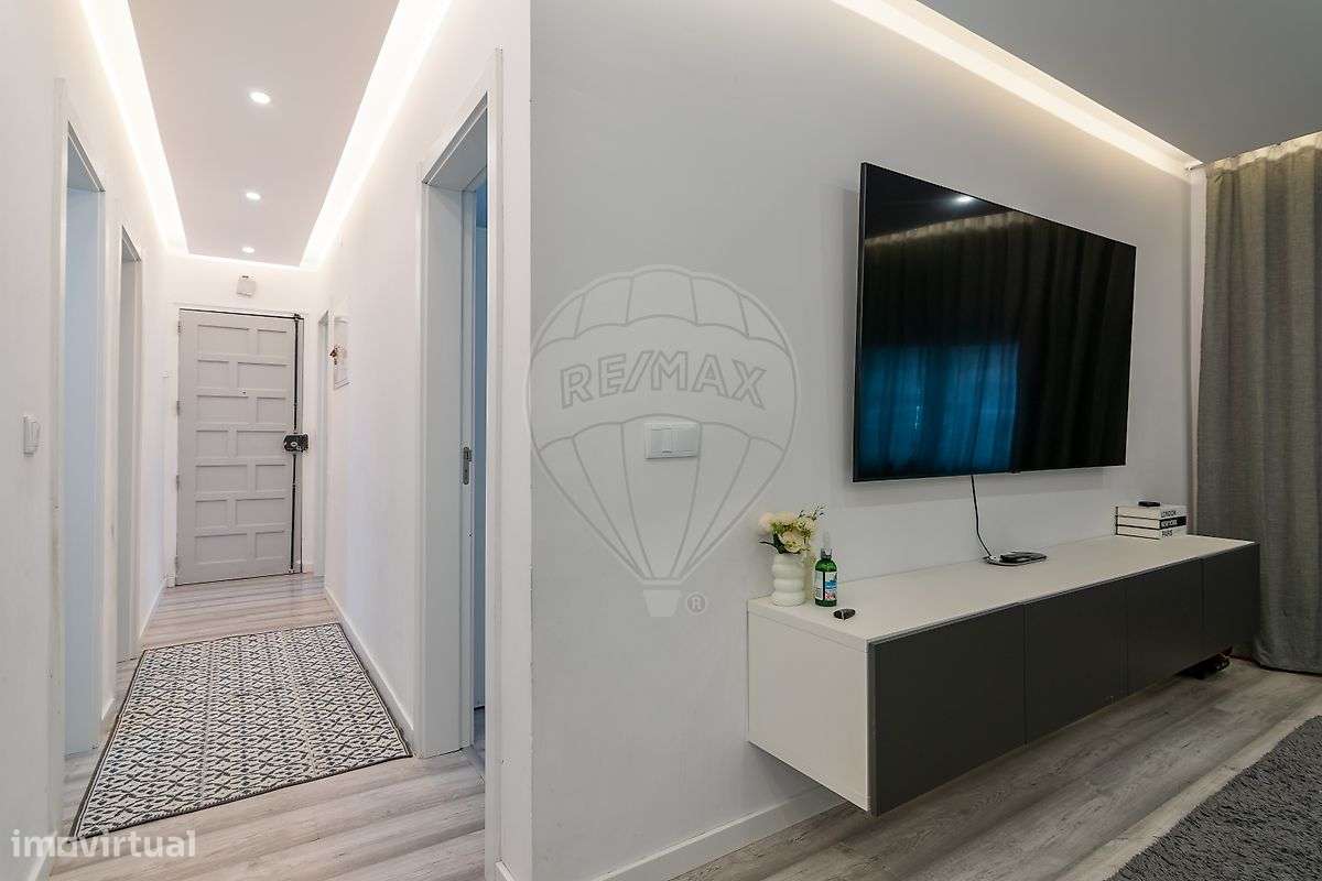 Apartamento T3 remodelado nas Paivas, com logradouro - Grande imagem: 5/31