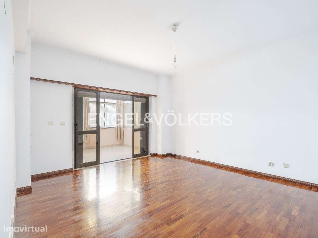 Apartamento T3+3 de Luxo em Carnide - Grande imagem: 1/33