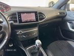 Peugeot 308 1.2 PureTech GT Line - 16