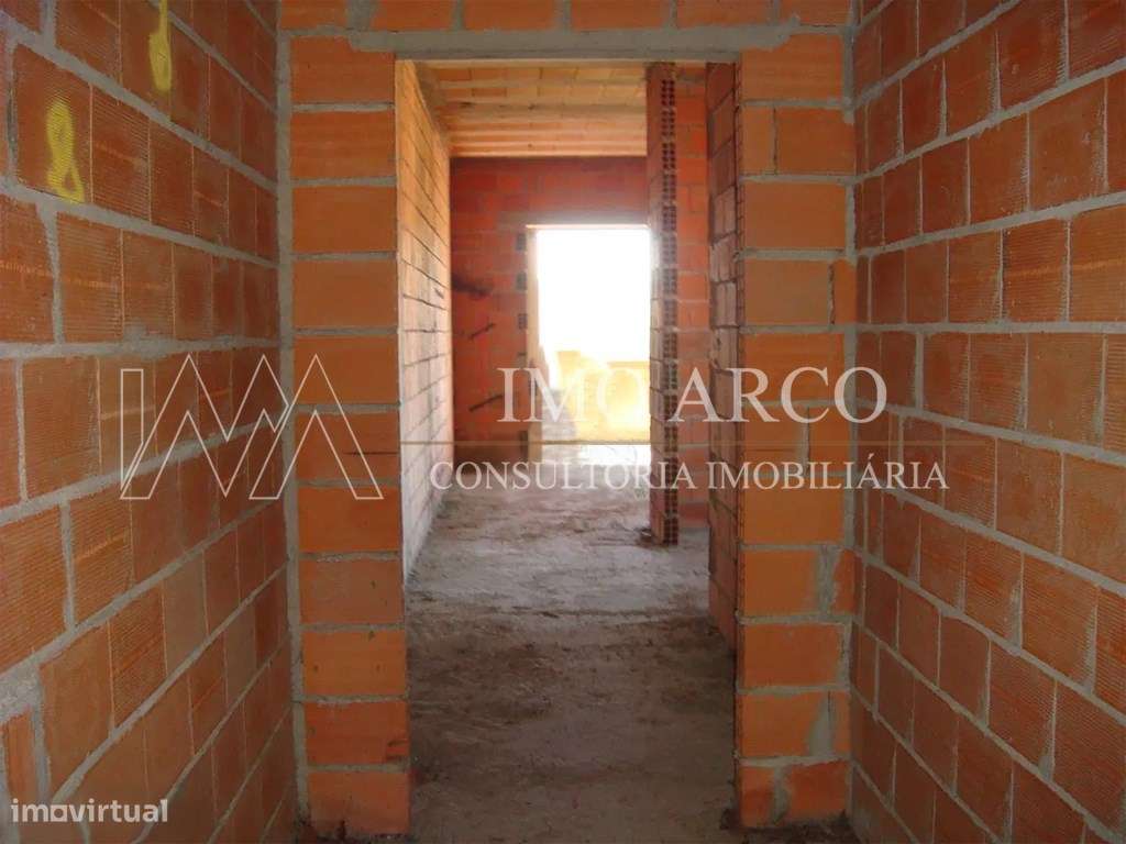 Moradia em Estrutura em Varziela, Felgueiras-8