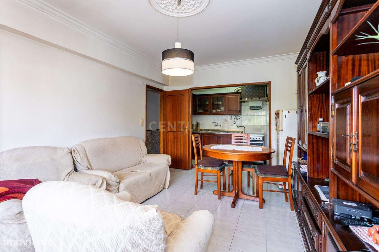 Apartamento T3 Em Agualva Cacem Espaco Luz E Localizacao Privilegiad