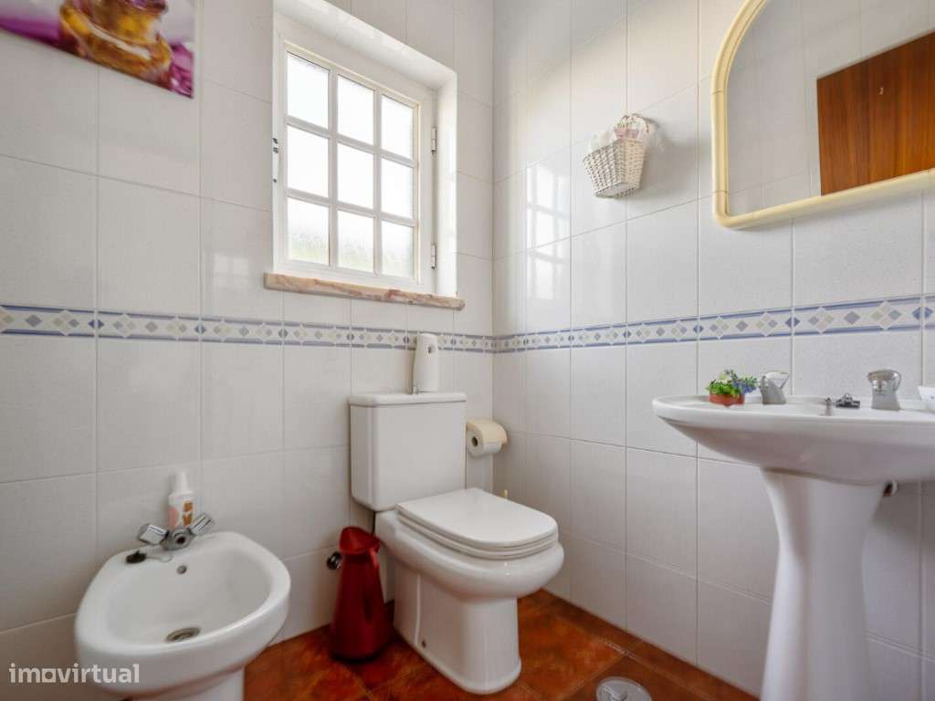 SESIMBRA - ALTO DAS VINHAS - MORADIA ISOLADA, SÓTÃO, ANEXO, PISCINA...-23