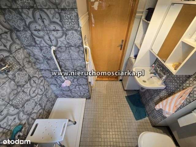 Zadbany i przestronny dom w Wodzisławiu Śląskim os-18