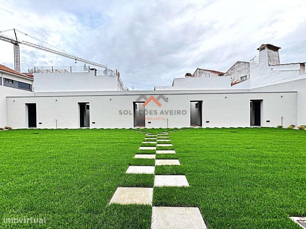 Apartamento T2 novo, centro de Aveiro!-16