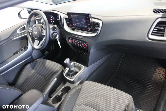 Kia Ceed 1.0 T-GDI M - 14