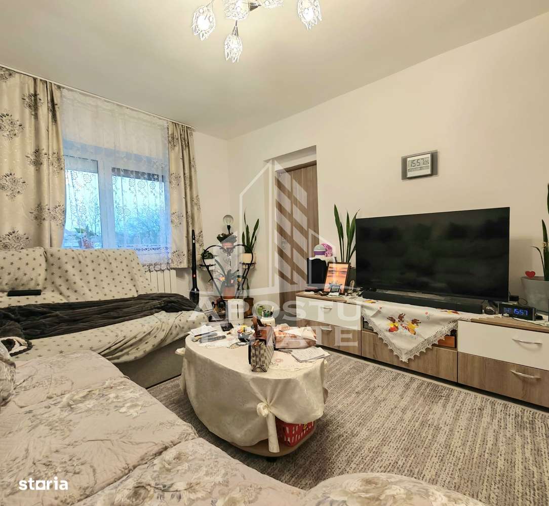 Apartament cu 3 camere, centrala proprie, Sag - Imagine principală: 3/12