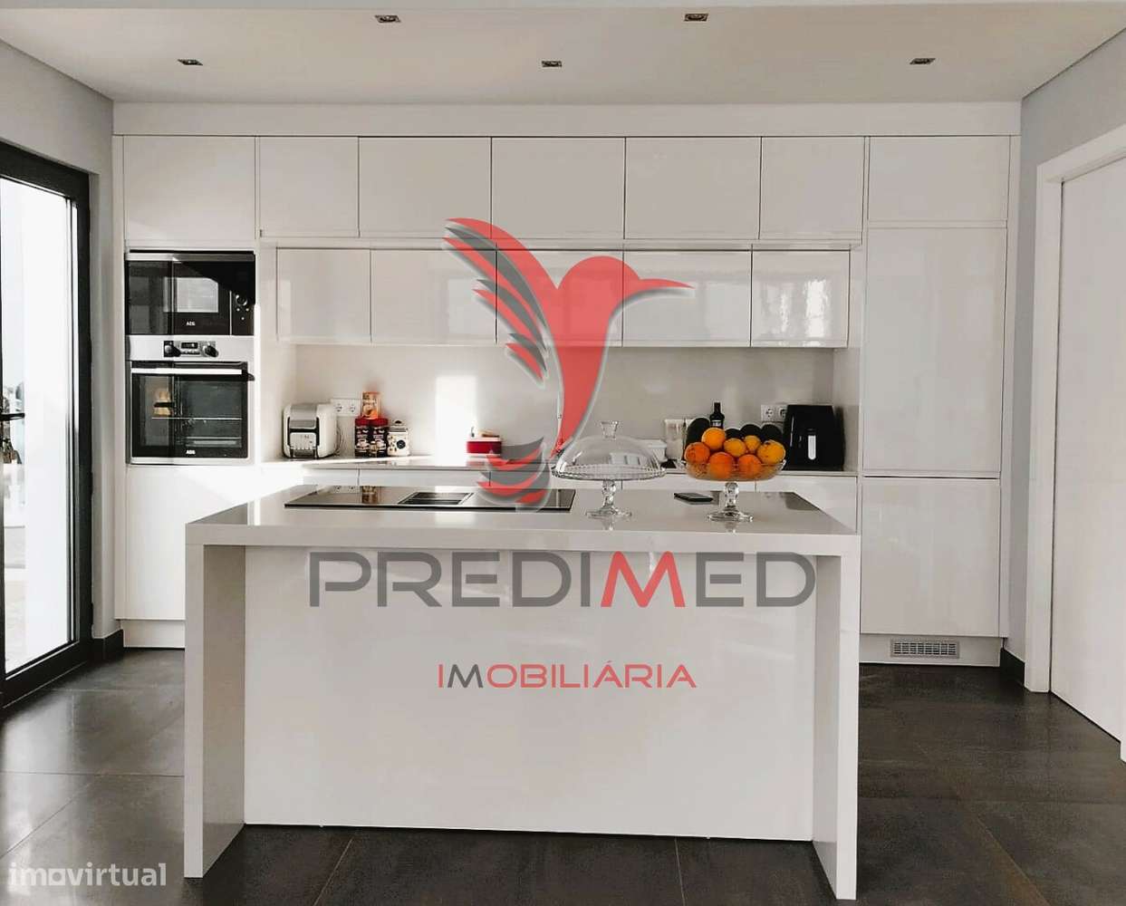 Luxuosa Moradia T4