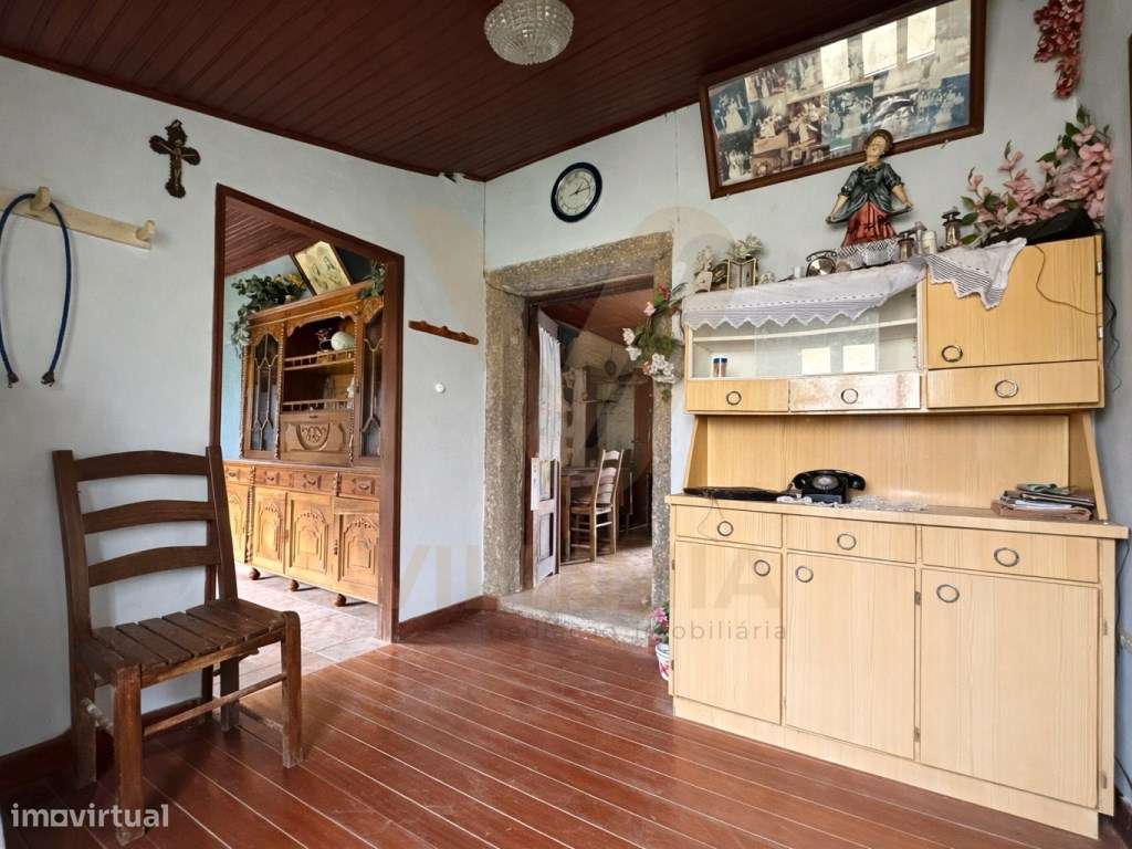 Casa Antiga T3 para Restauro | Facha - Ponte de Lima-10