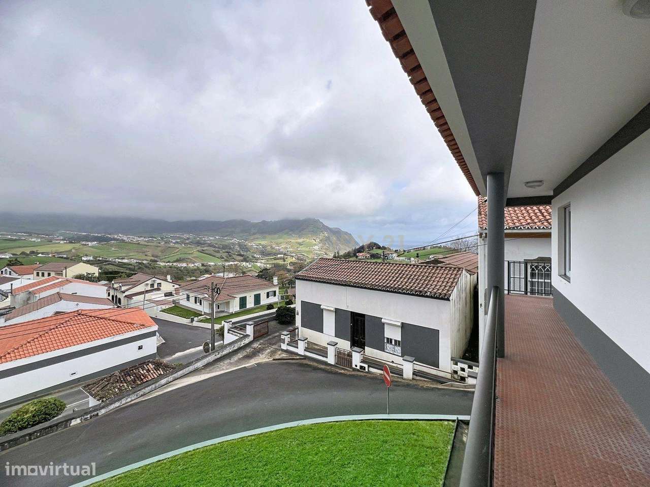 Casa T3 com Vista Mar e Montanha em Povoação, Ilha de São Miguel.-38