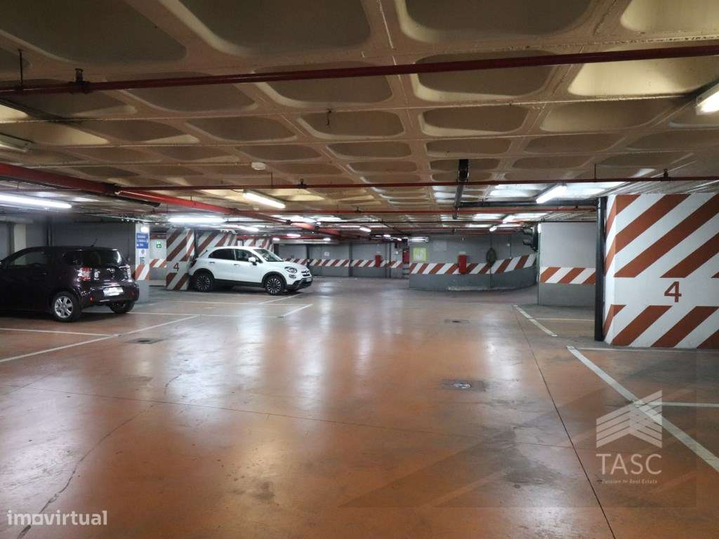 Estacionamento do Chiado - Grande imagem: 3/8