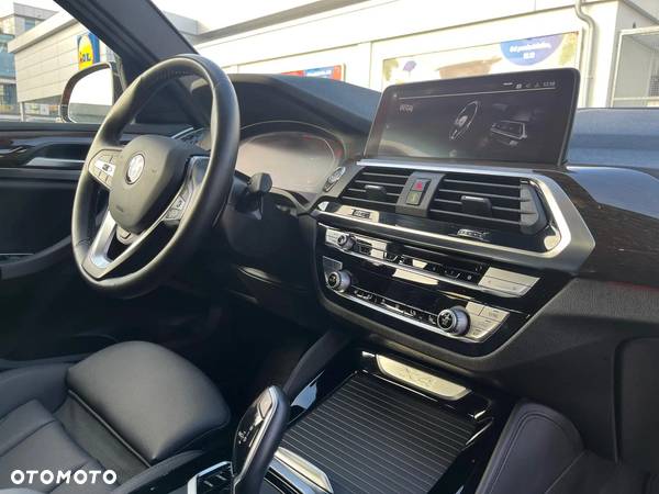 BMW X4 xDrive30i xLine sport - 16