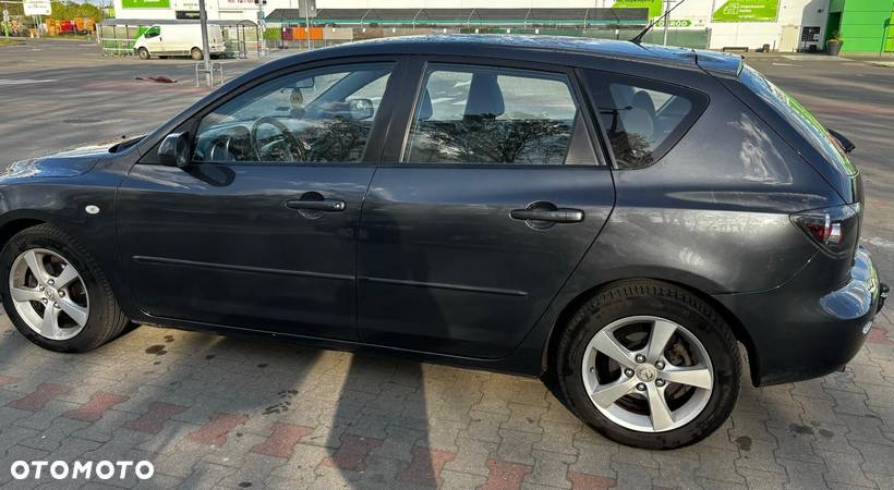 Mazda 3 1.6 16V Exclusive - 2