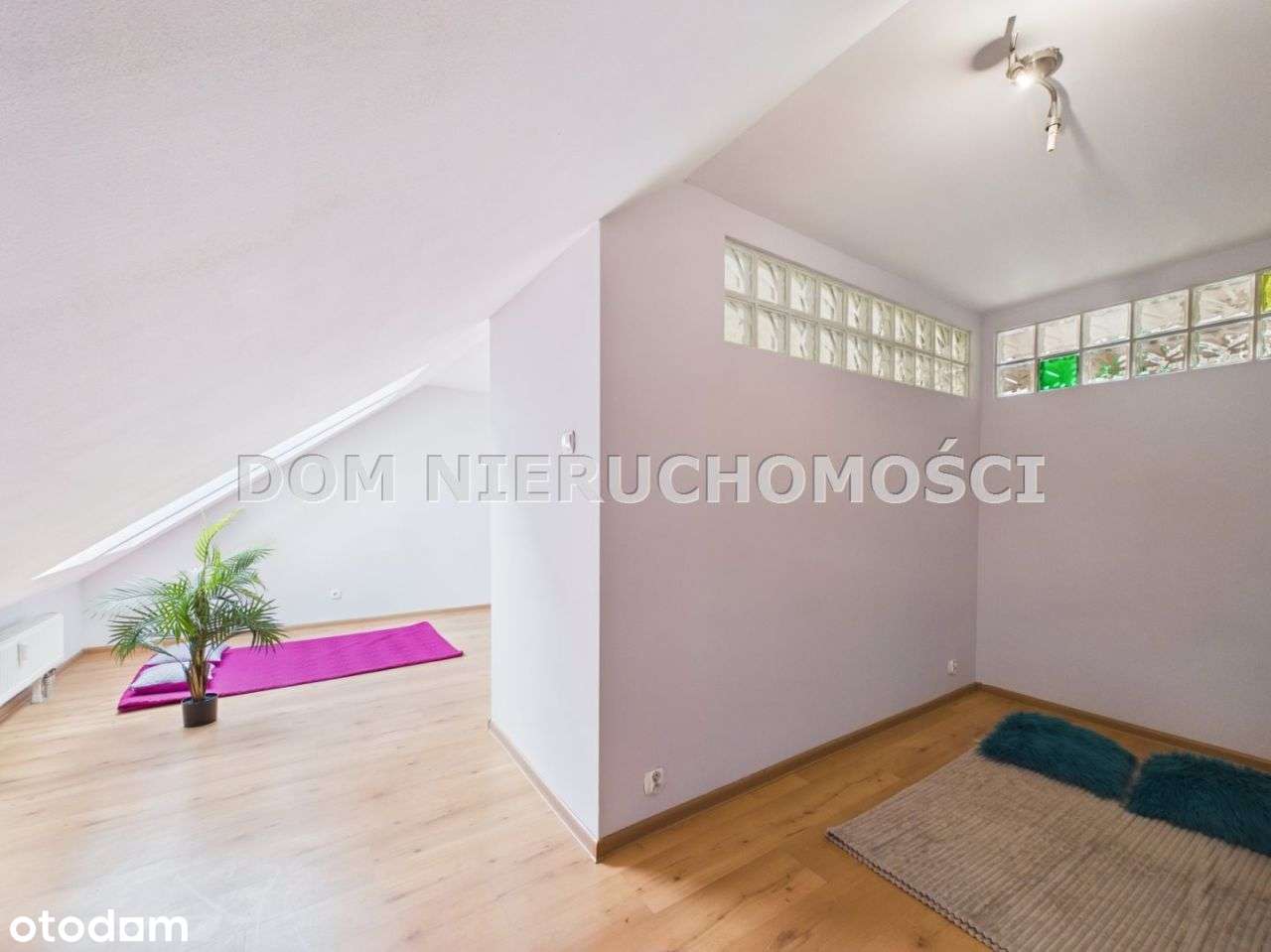 Mieszkanie dwupoziom.64,35 m2 garaż, Piłsudskiego-13