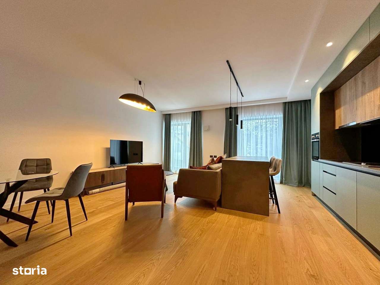 Apartament 3 camere inchiriere in Centru, Finisaje High End - Imagine principală: 1/12