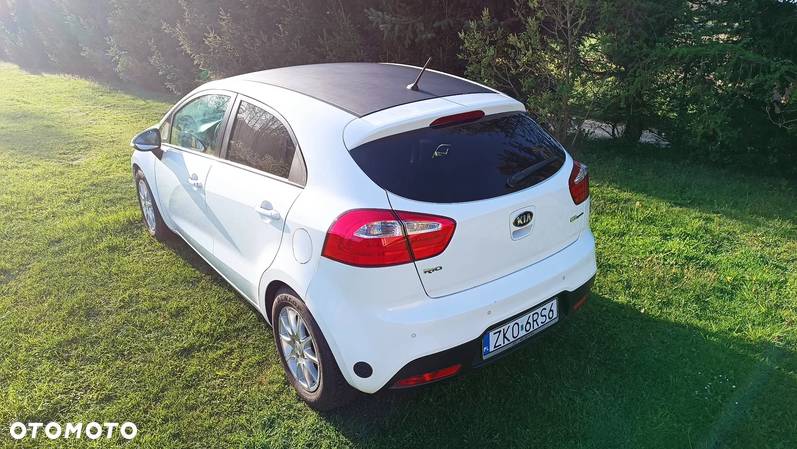 Kia Rio 1.2 XL - 9