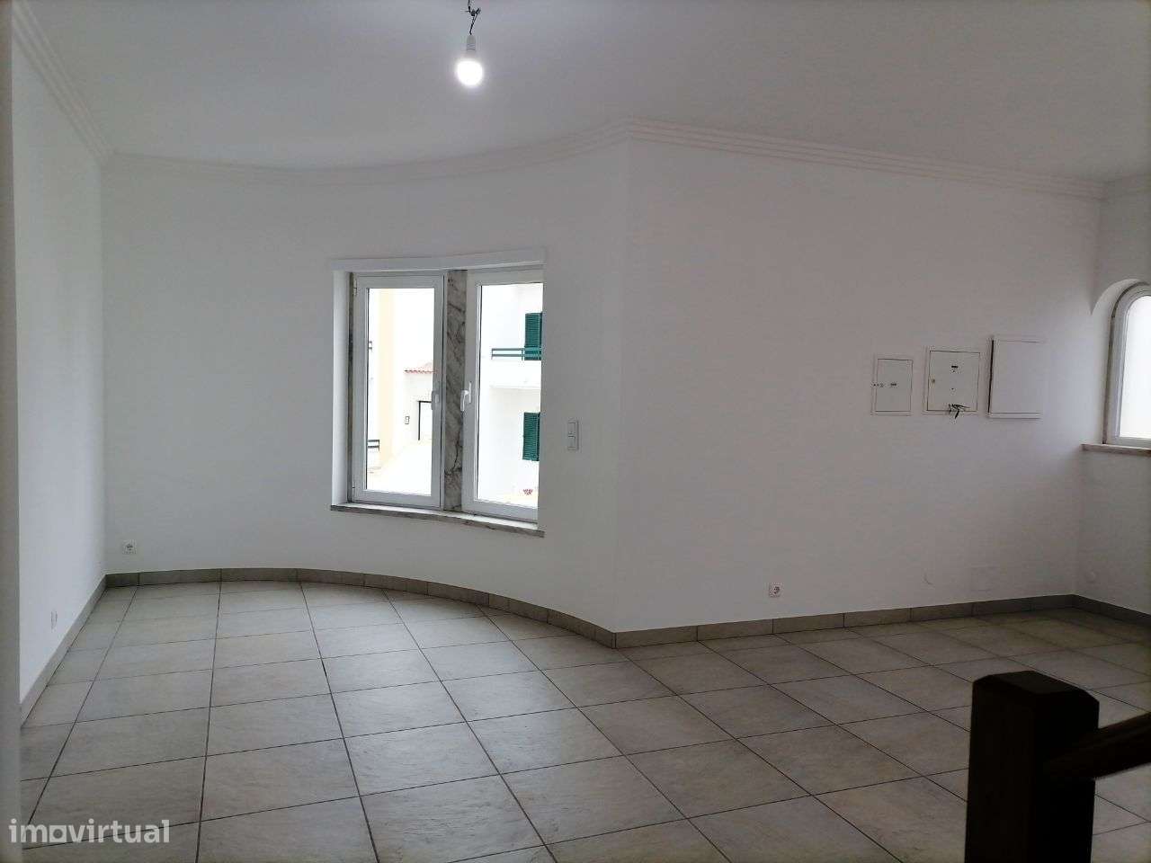 Moradia T3+1 Ericeira, Vista Mar, Remodelada, Como Nova, A Estrear.-14