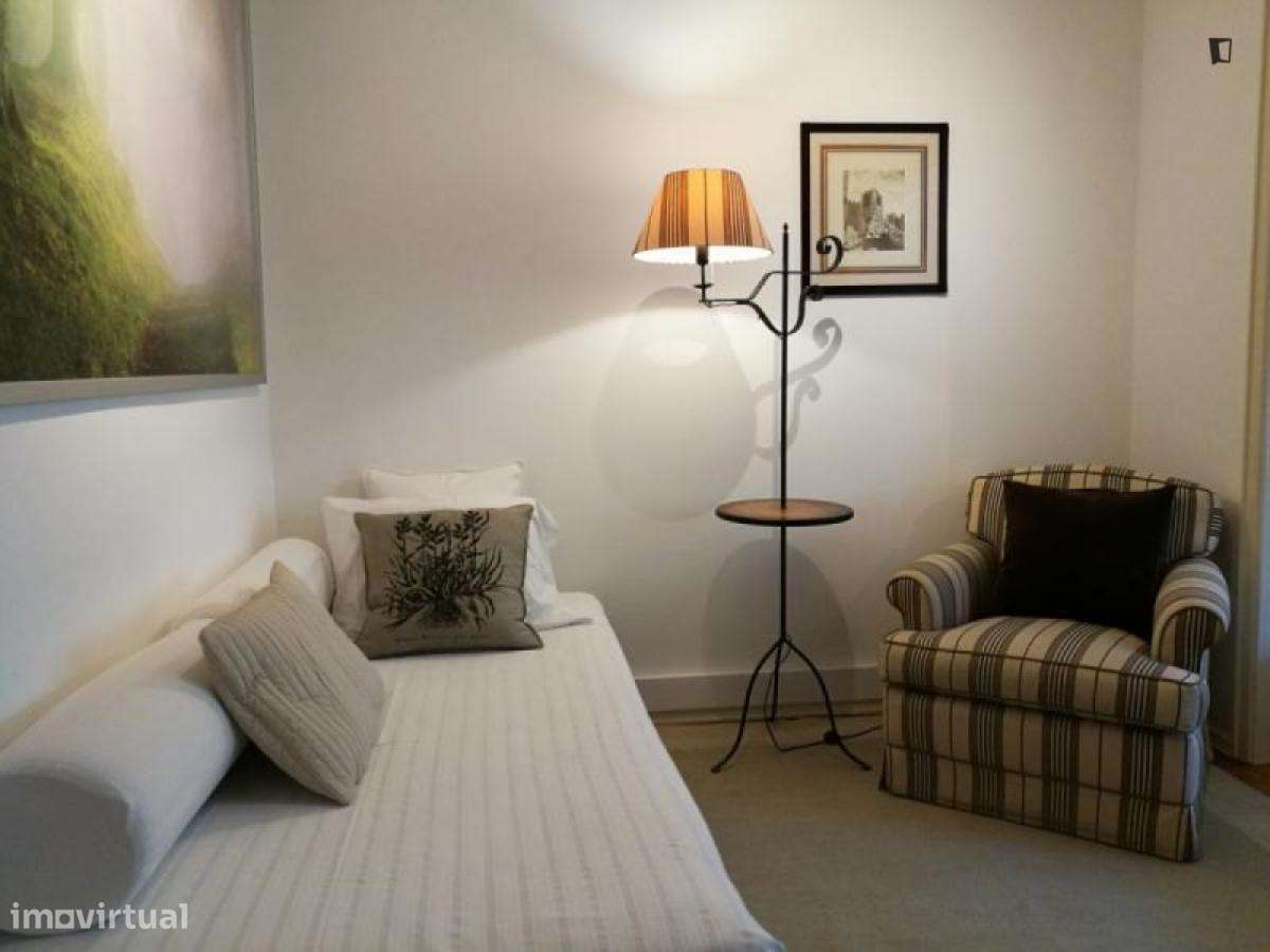 Quarto - localizado em Parque das Nações Lisbon - Grande imagem: 4/6