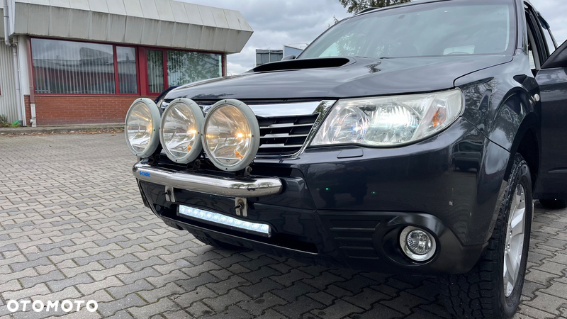 Subaru Forester 2.5 XT BAS - 29