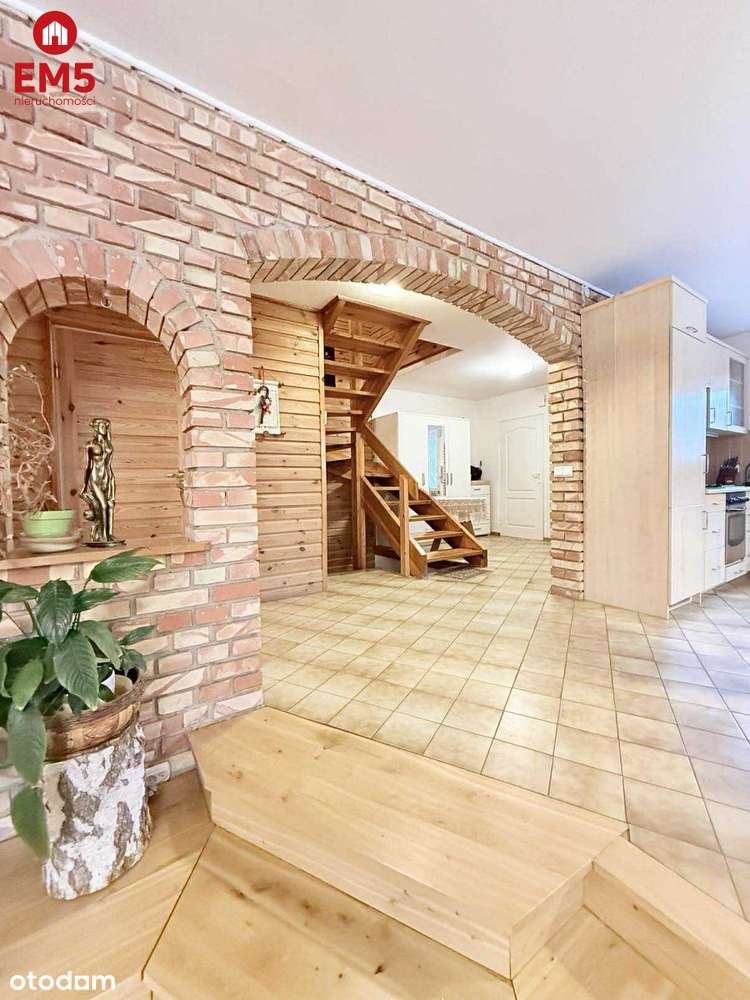 Klimatyczny Dom 240m2 Dziesięciny-4