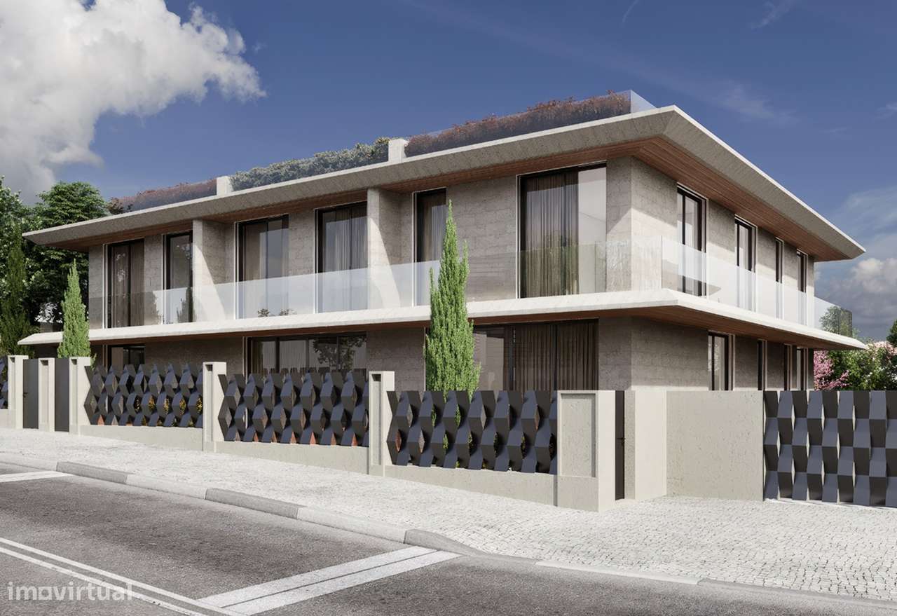 Villa T4 com jardim e rooftop privativos no Empreendimento Bellamary | - Grande imagem: 3/30