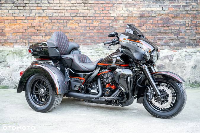 Harley-Davidson Tri Glide - 1