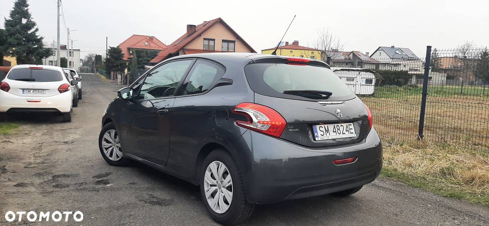 Peugeot 208 1.4 HDi Access - 3