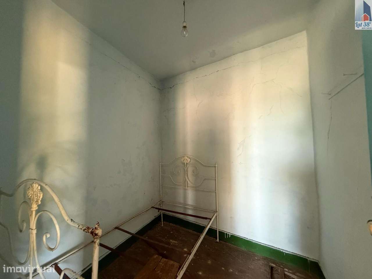 Moradia Independente com Projeto Aprovado | Seixo da Beira – Oliveira - Grande imagem: 5/13