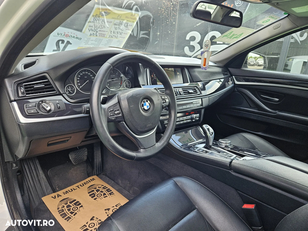 BMW Seria 5 525d xDrive AT - 5