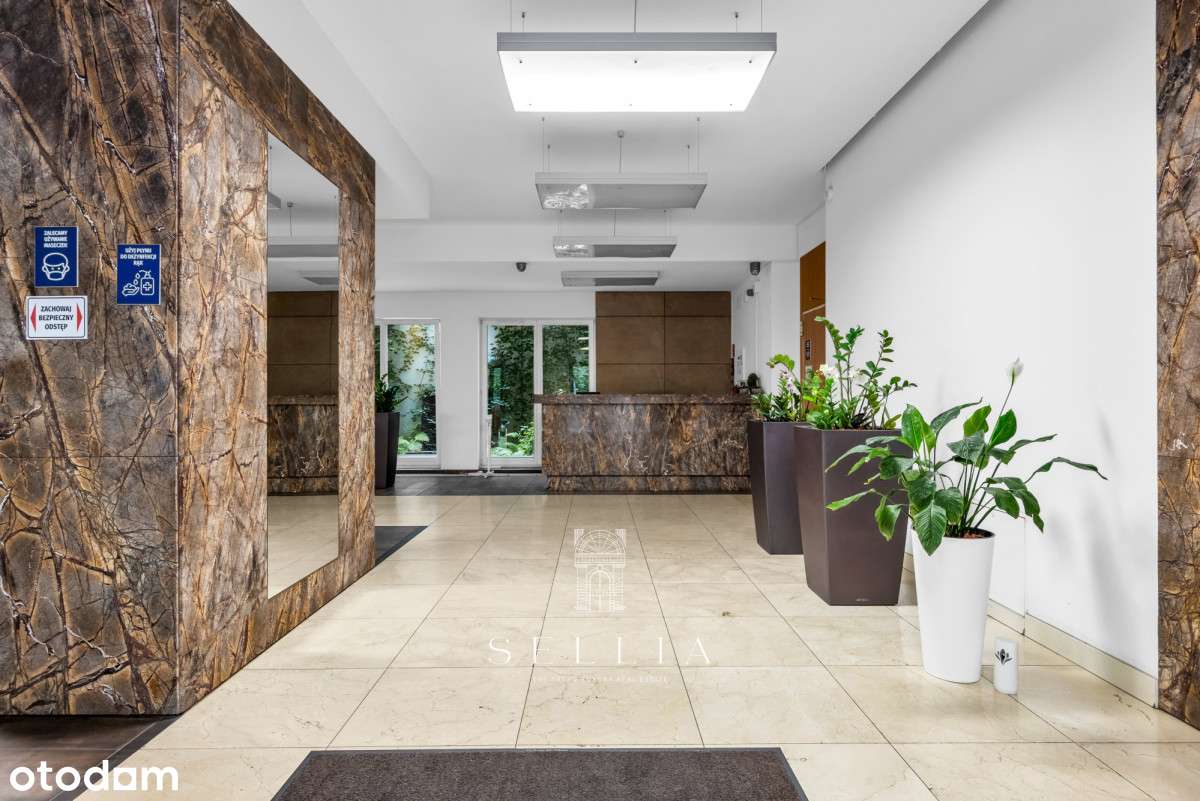 Przestronny apartament w Centrum, ul. Piękna-18