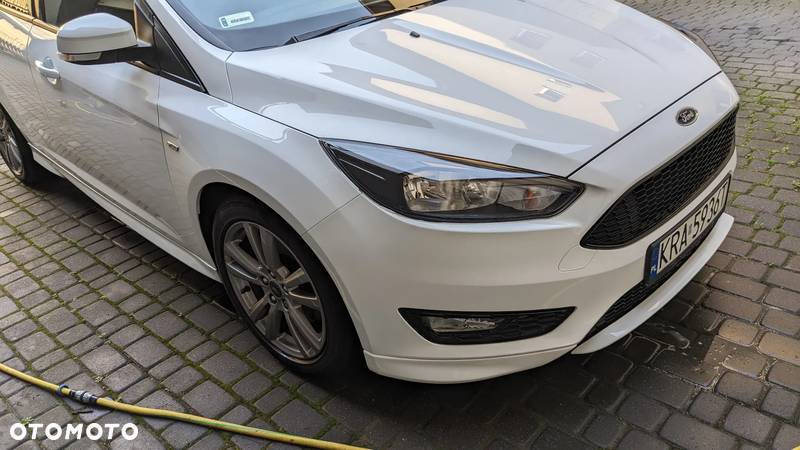 Ford Focus 1.5 EcoBoost ST-Line ASS - 6