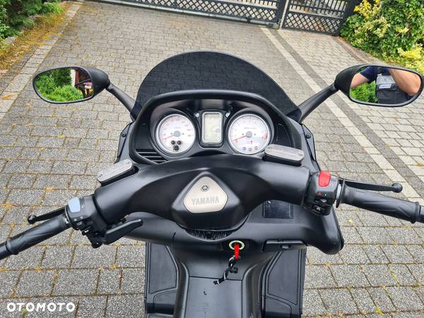 Yamaha Tmax - 3