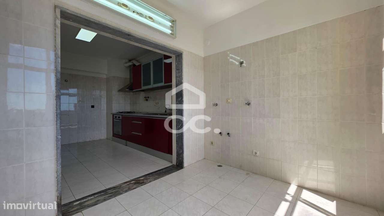 Apartamento de 4 quartos com vista para a montanha em Setúbal-5