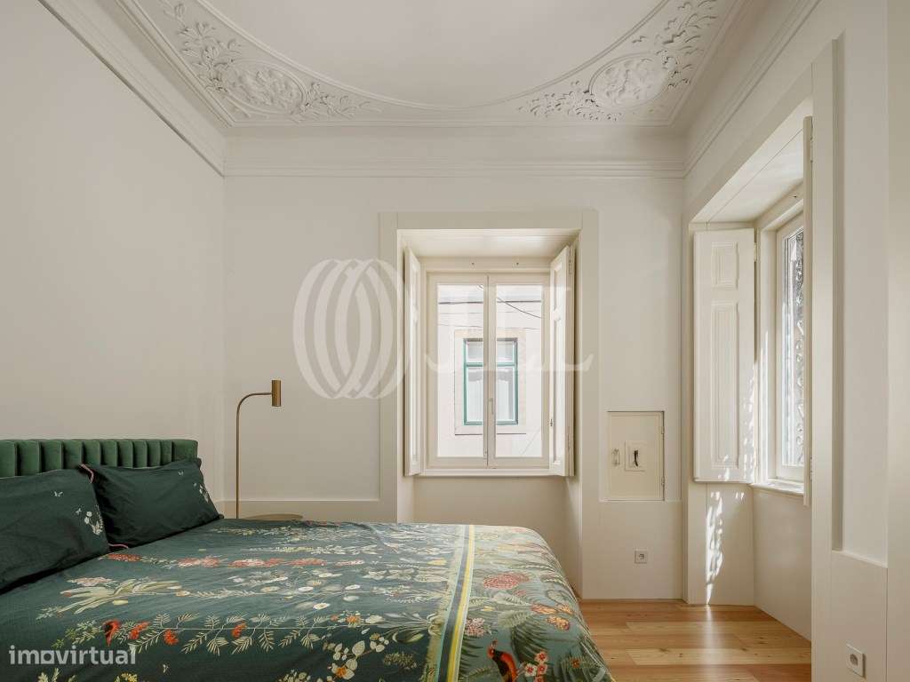 Apartamento T3+2 com jardim, em pleno Castelo, Lisboa-41