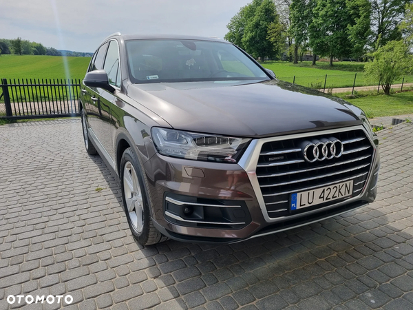 Audi Q7 3.0 TDI ultra Quattro Tiptronic - 5