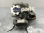 Caixa de velocidades manual FIAT PUNTO (188_) 1.3 JTD  REF 46736750/D130 MOTOR 1... - 3