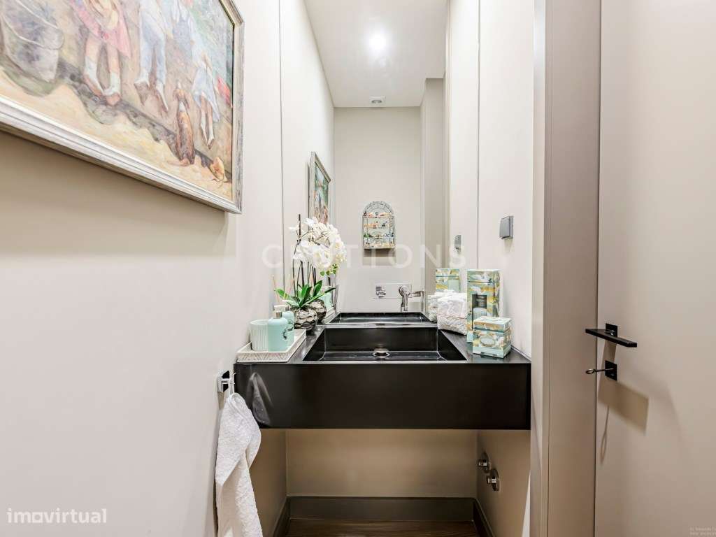Venda Moradia T3 | Condomínio, Piscina privada e vista mar, Estoril...-24