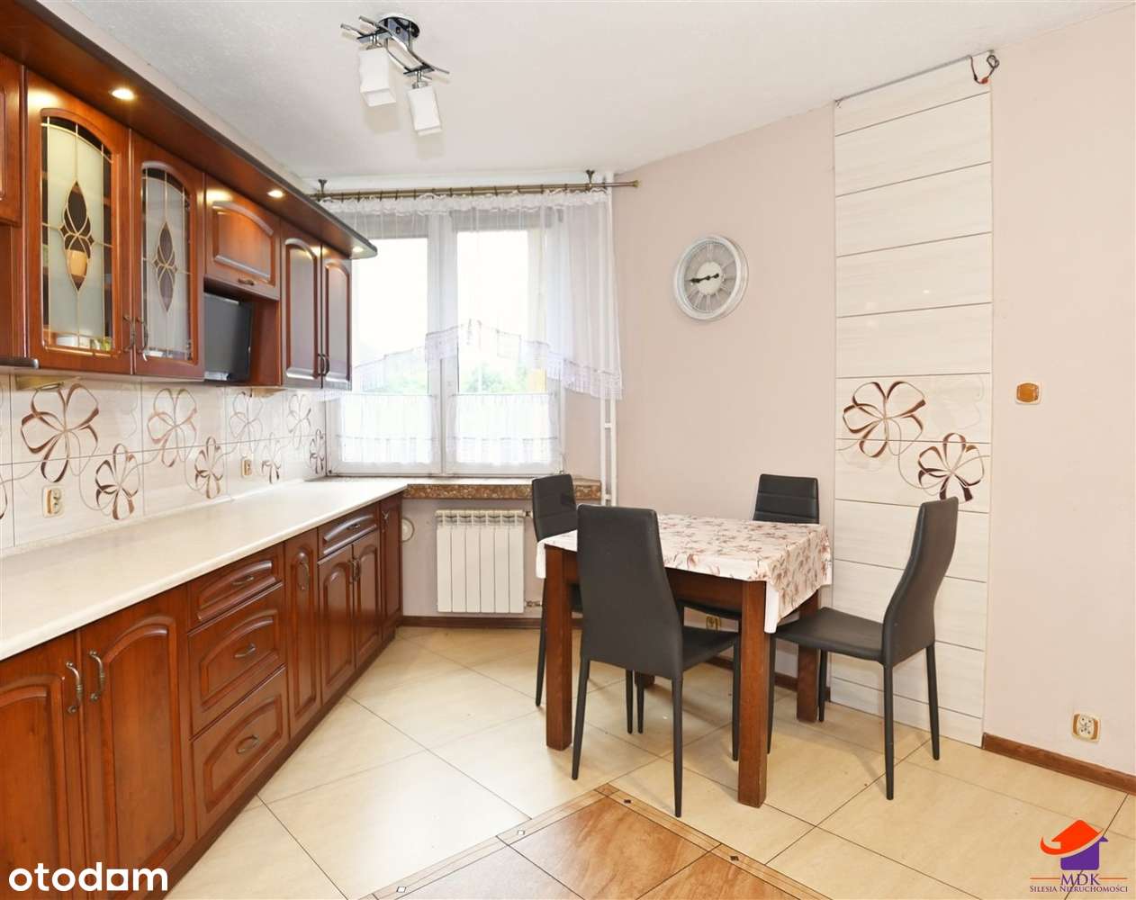 Gwiazdy- Katowice-Śródmieście-2