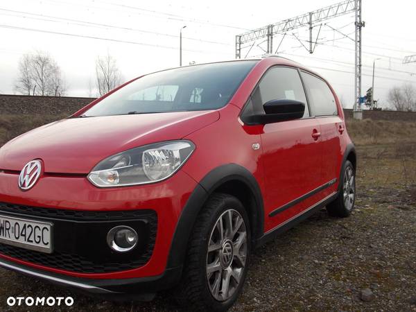 Volkswagen up! 1.0 cross Perfectline - 3