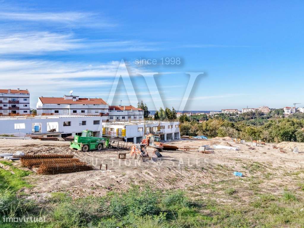 T2- Condomínio Fechado, piscina aquecida, parque infantil em Leiria-8