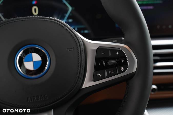 BMW i4 eDrive 40 M Sport - 16