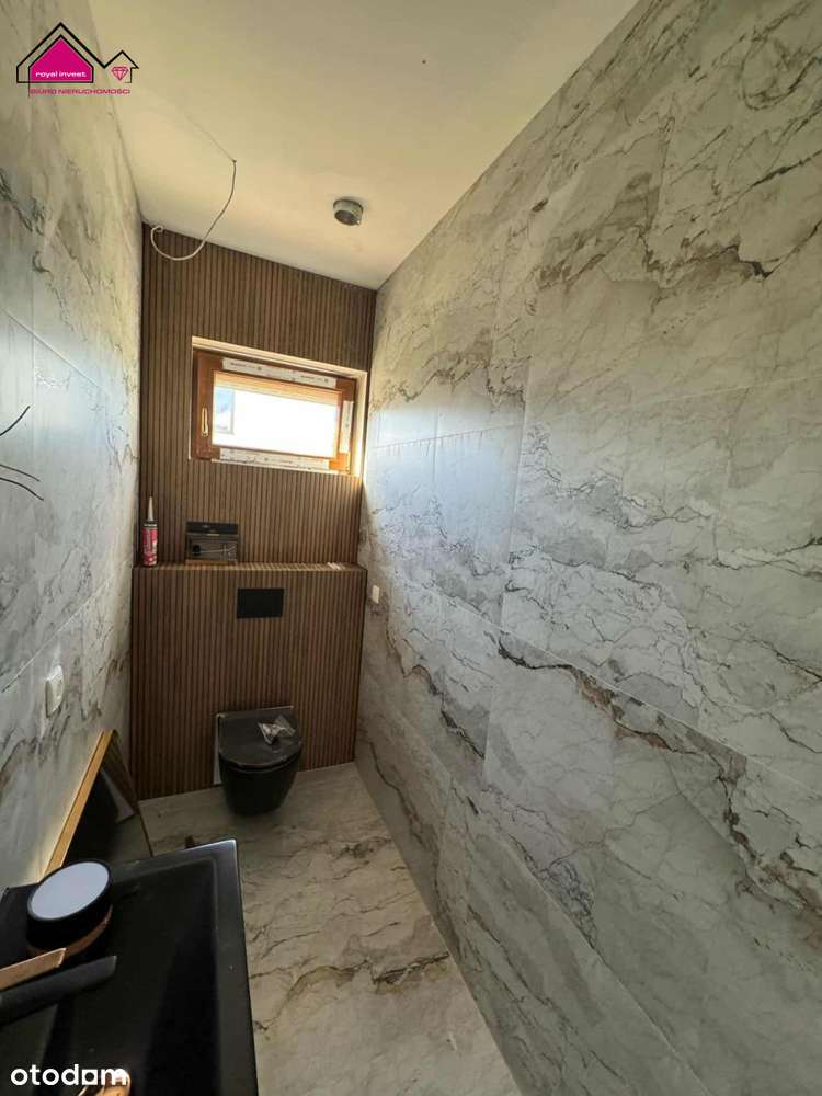 Nietuzinkowa nieruchomość w spokojnej okolicy-7