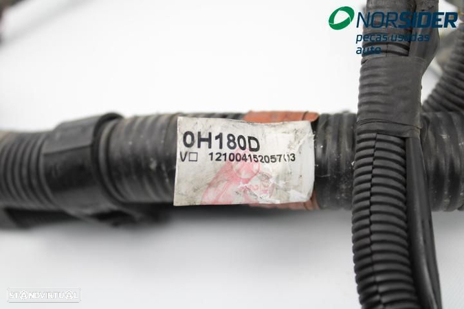 Instala elect comparti motor Peugeot 107|09-12 - 10