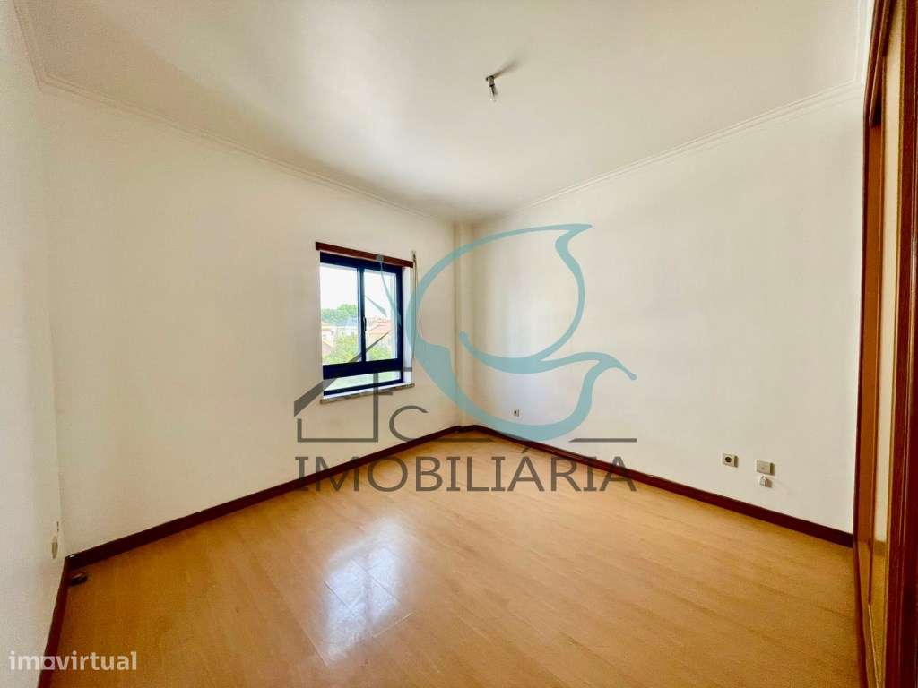 Excelente Apartamento T3 em Setúbal-14